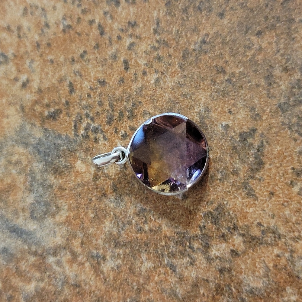 Amethyst charm